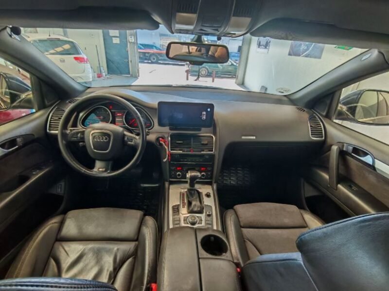 AUDI Q7 3.0 TDI quattro tiptronic DPF