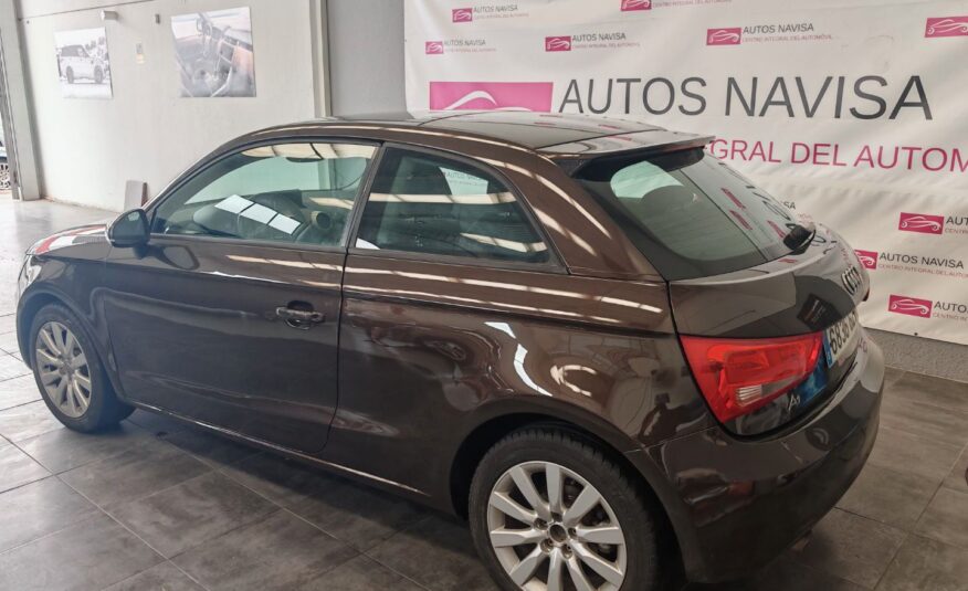 AUDI A1 1.6 TDI 105cv Attraction