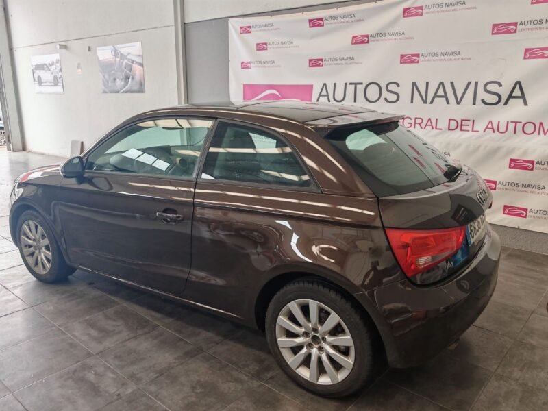 AUDI A1 1.6 TDI 105cv Attraction
