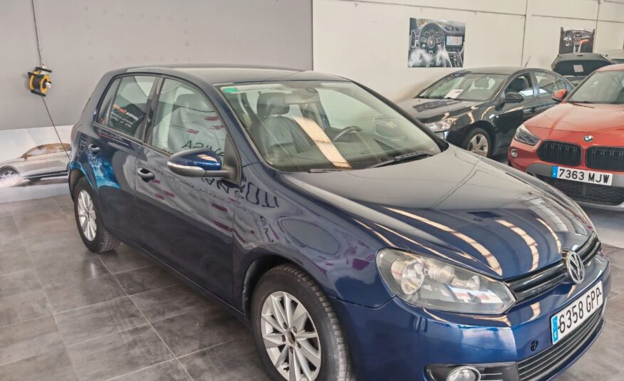 VOLKSWAGEN Golf VI 1.6 TDI 105cv BlueMotion
