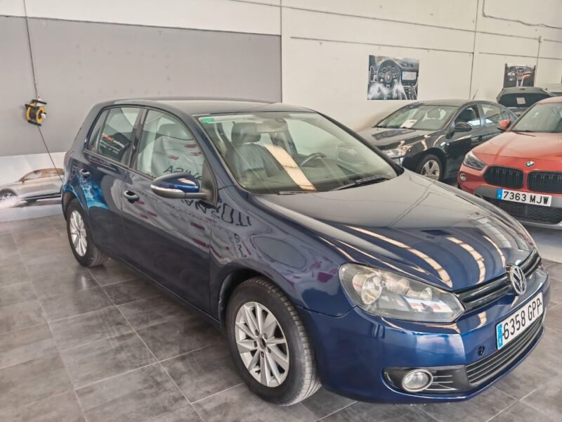VOLKSWAGEN Golf VI 1.6 TDI 105cv BlueMotion