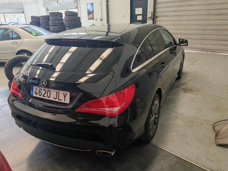 MERCEDES-BENZ CLA 200 SHOOTING BREAK 2.0 CDI