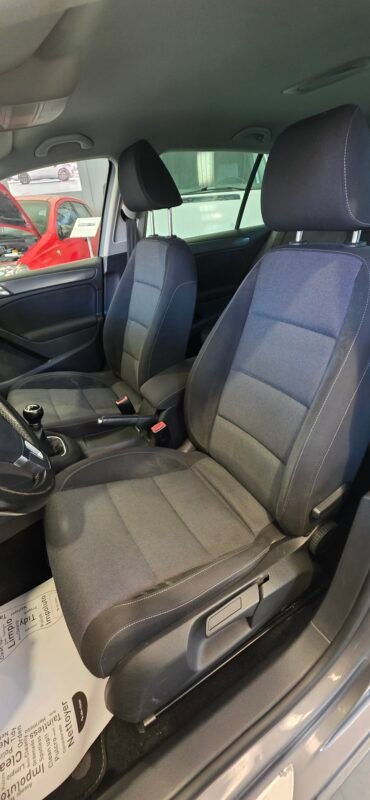 VOLKSWAGEN GOLF VI 1.6 TDI 105cv BlueMotion