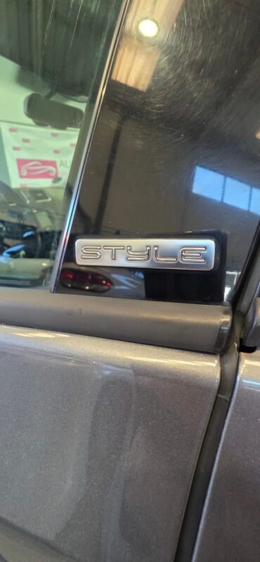 VOLKSWAGEN GOLF VI 1.6 TDI 105cv BlueMotion