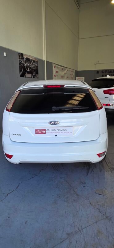 FORD FOCUS TREND 1.6 i