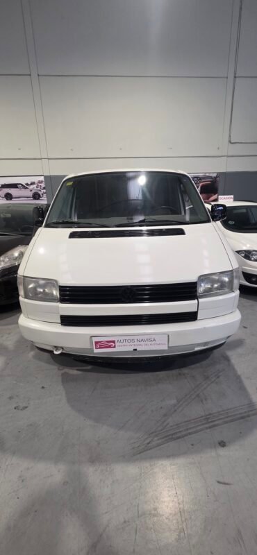 VOLKSWAGEN CARAVELLE T2