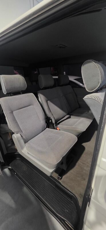 VOLKSWAGEN CARAVELLE T2