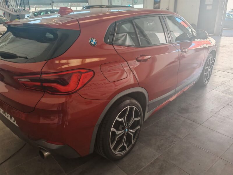 BMW X2